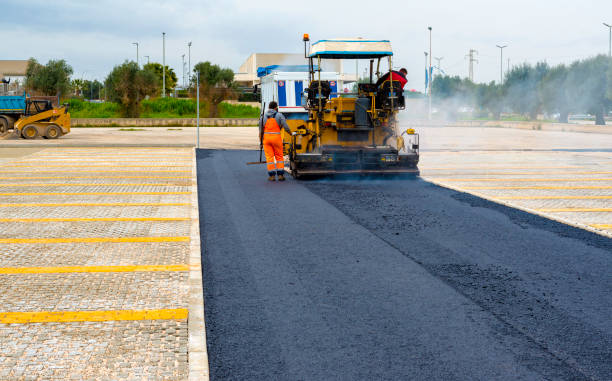 Best Custom Driveway Pavers  in Yorkville, WI